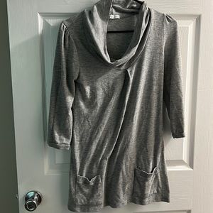 Grey Tunic Sweater - 3/4 Sleeves